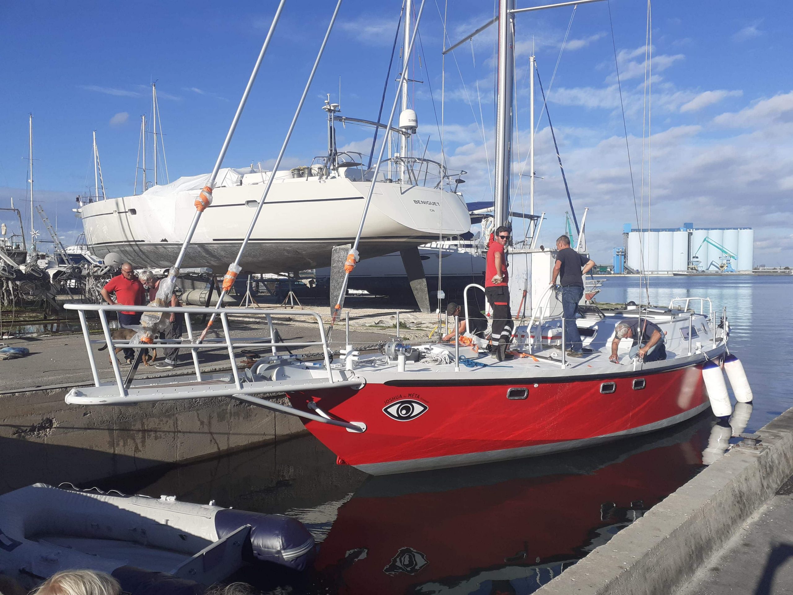 JOSHUA La réplique du voilier mythique de Bernard Moitessier à Port Navy Service | Port à sec