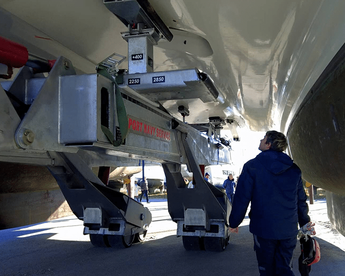 JULIAN petit scaled JULIAN petit scaled